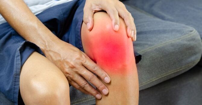 How a Chiropractor Can Help With Knee Bursitis